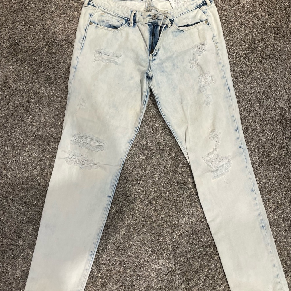 Light Blue Distressed Women's Jeans